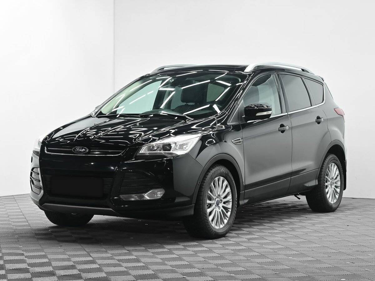 Ford Kuga с пробегом — 2014 год. Фото: #0