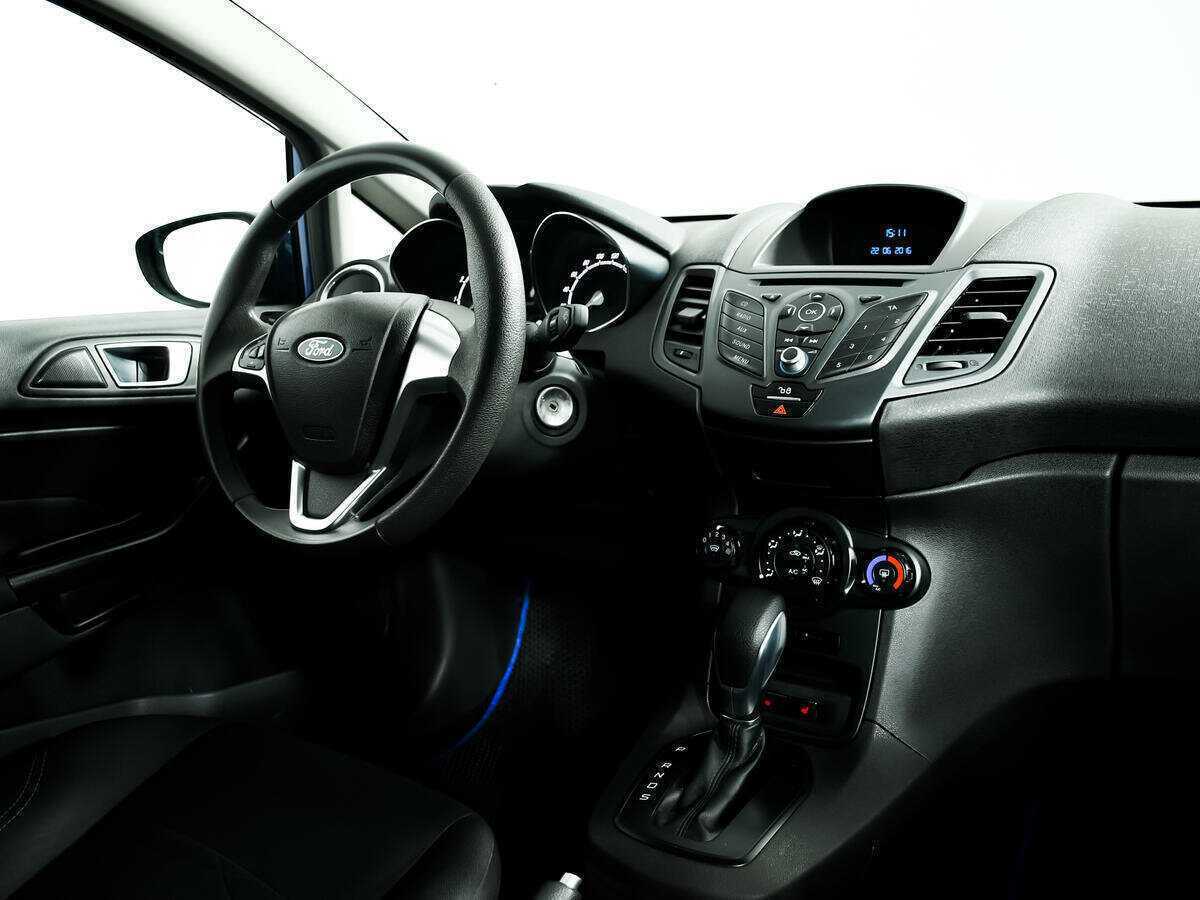 Ford Fiesta с пробегом — 2016 год. Фото: #8