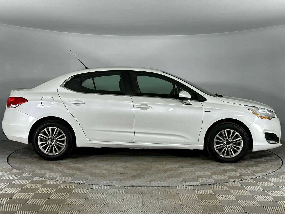 Citroen C4 с пробегом — 2014 год. Фото: #4
