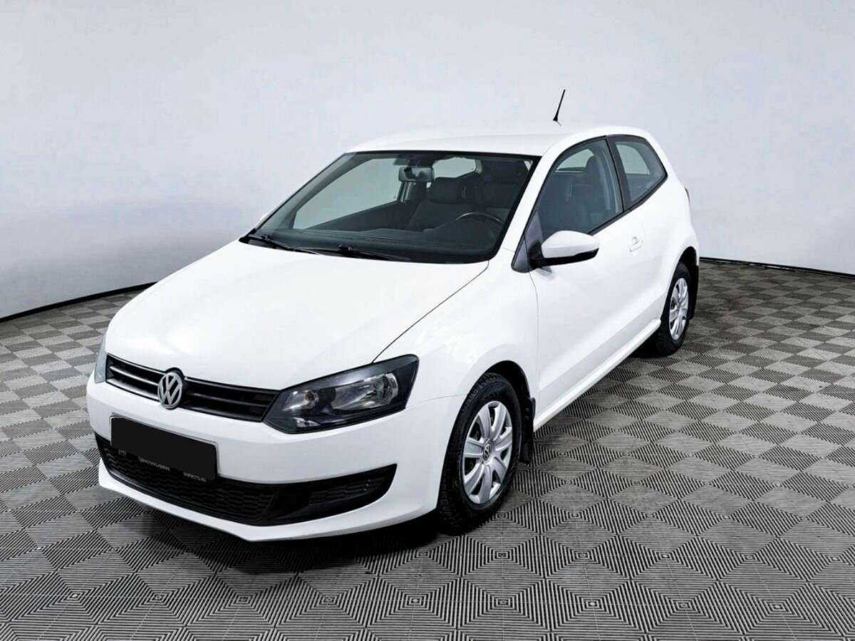 Volkswagen Polo с пробегом — 2012 год. Фото: #0