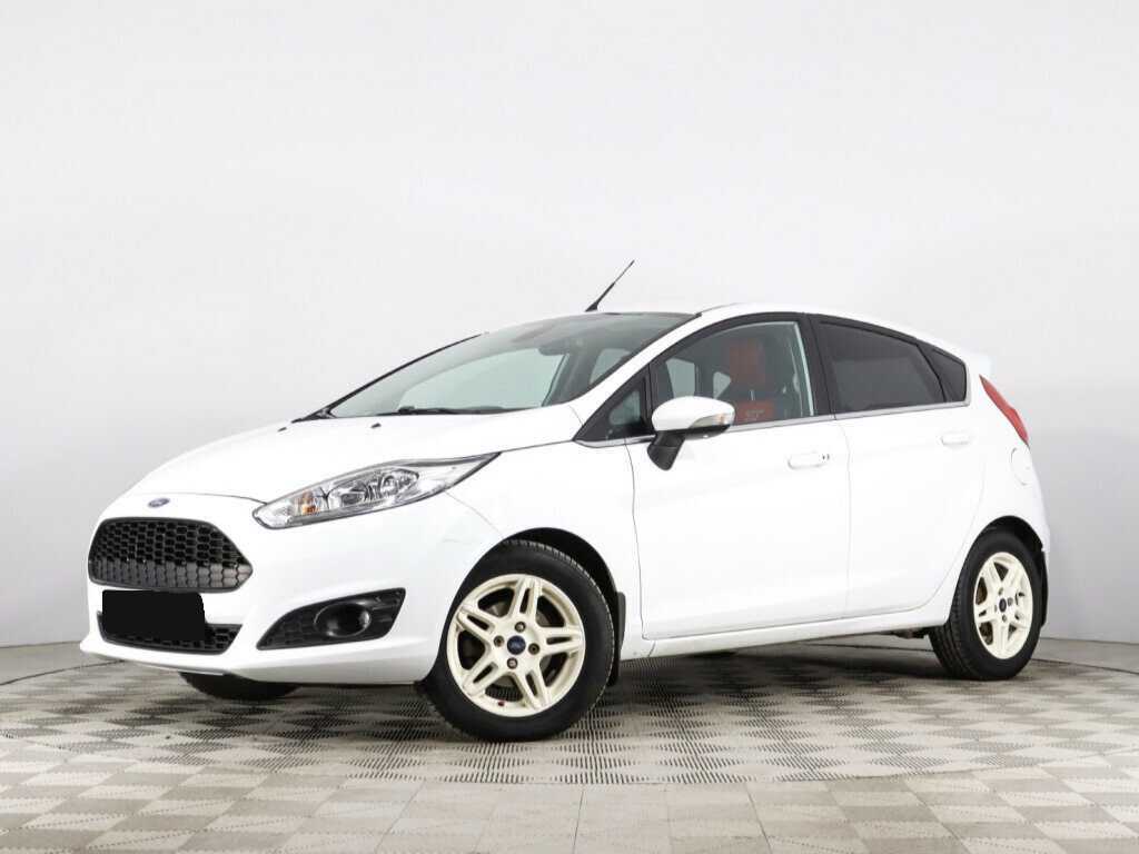 Ford Fiesta с пробегом — 2016 год. Фото: #0