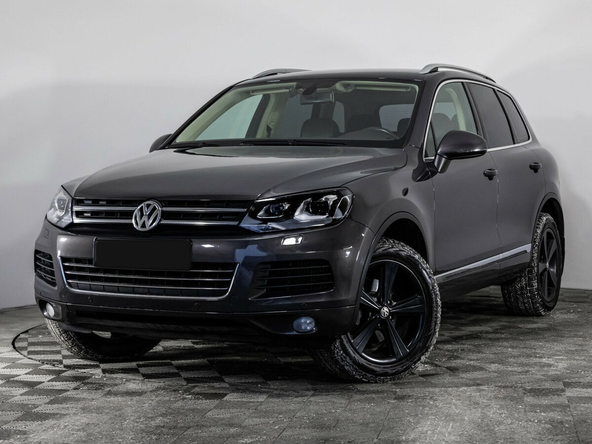 Volkswagen Touareg с пробегом — 2012 год. Фото: #0