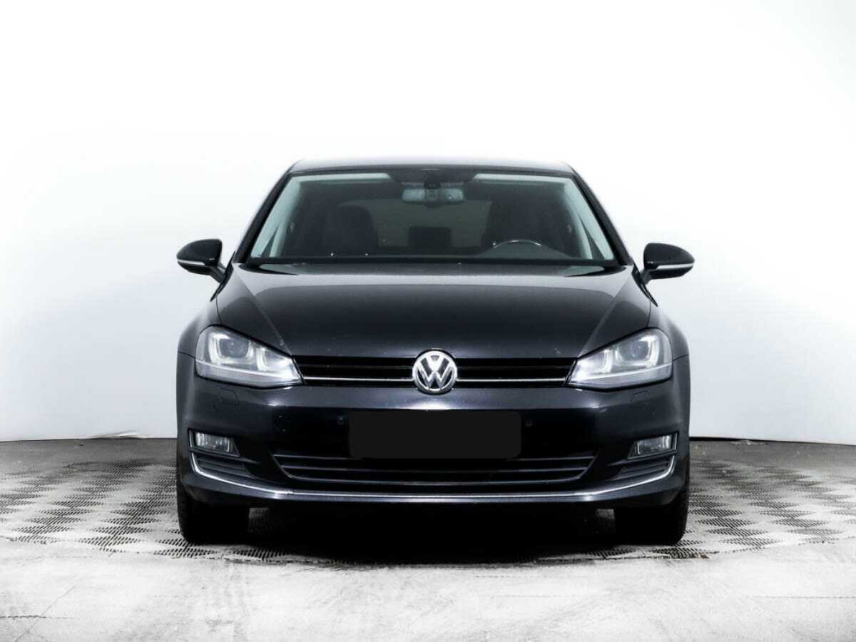 Volkswagen Golf с пробегом — 2013 год. Фото: #1