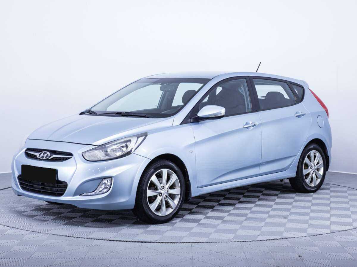 Hyundai Solaris с пробегом — 2012 год. Фото: #0