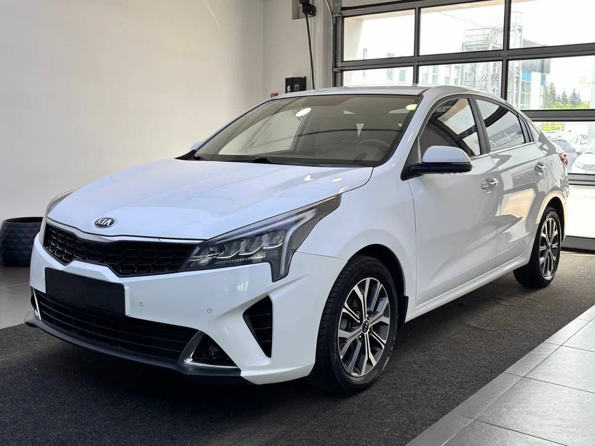 KIA Rio купить в вашем городе