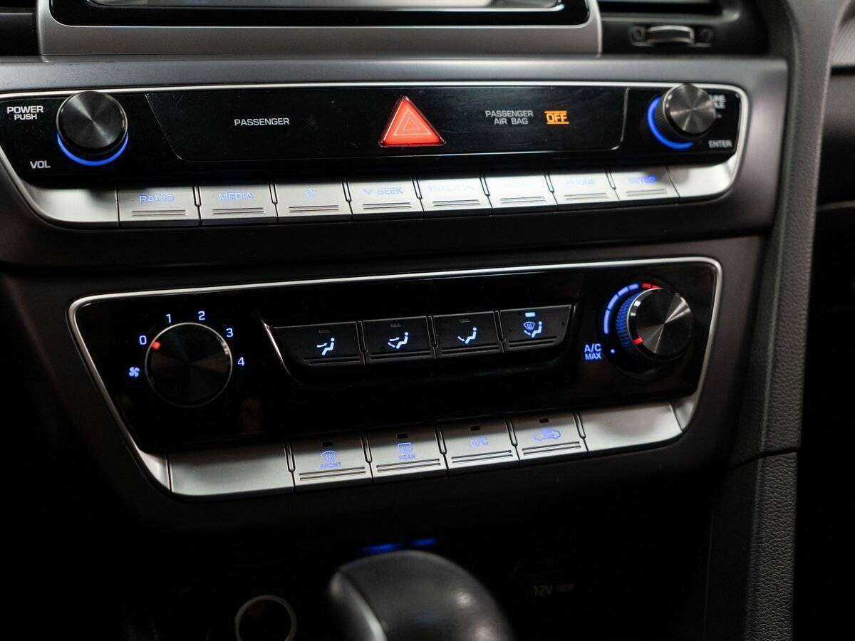 Hyundai Sonata с пробегом — 2018 год. Фото: #12