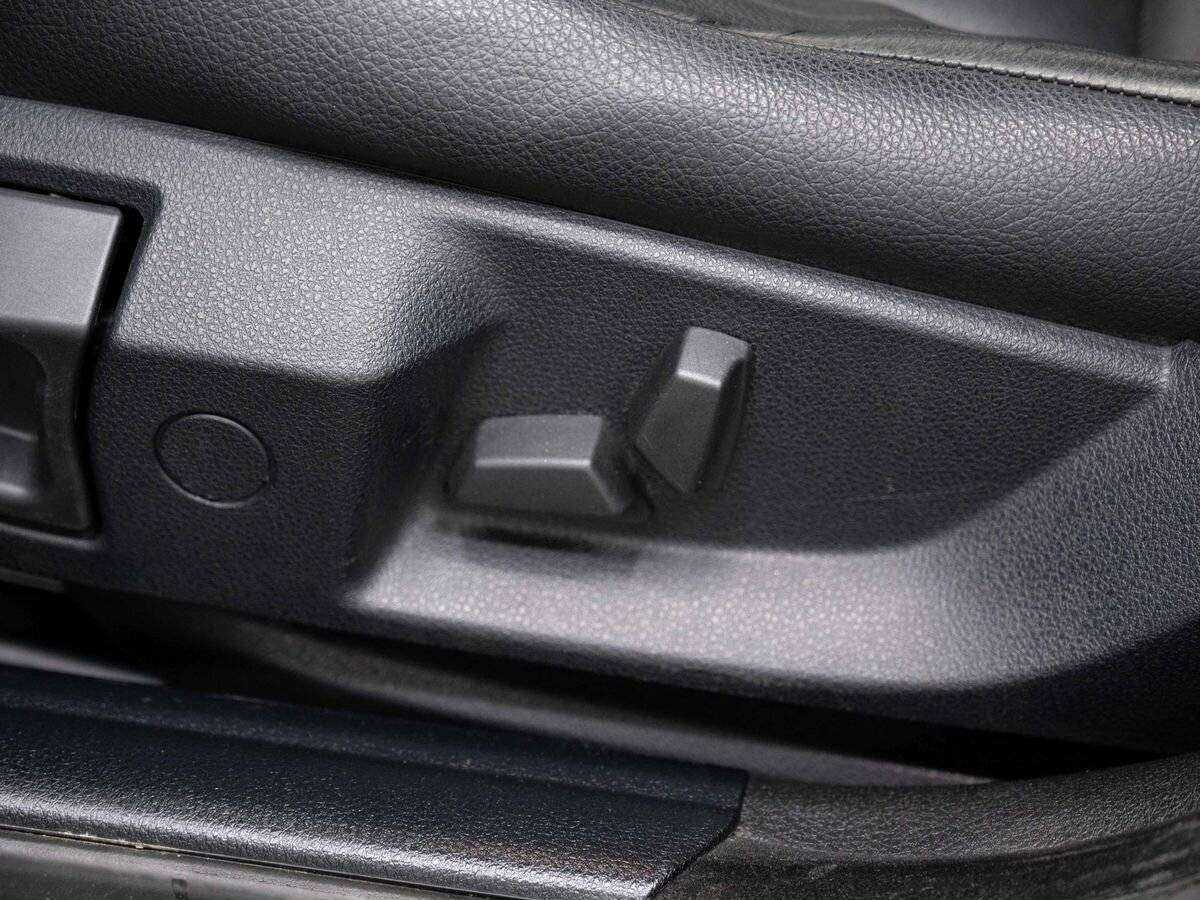 BMW 5 серии с пробегом — 2012 год. Фото: #21