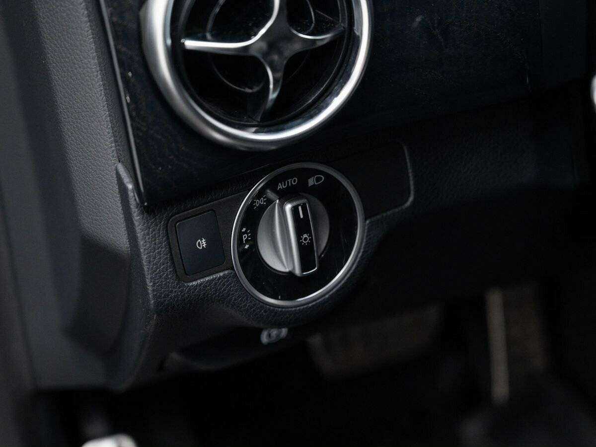 Mercedes-Benz GLK-Класс с пробегом — 2013 год. Фото: #15