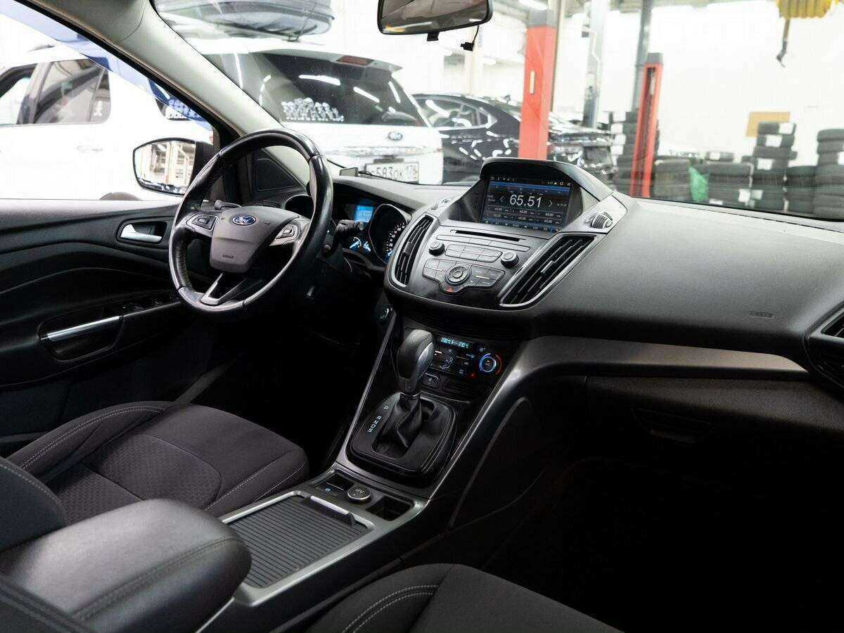 Ford Kuga с пробегом — 2017 год. Фото: #15