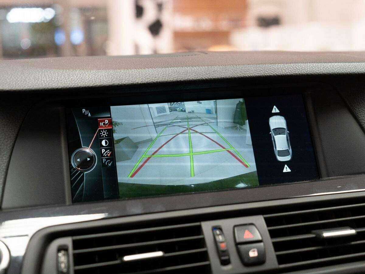 BMW 5 серии с пробегом — 2013 год. Фото: #10