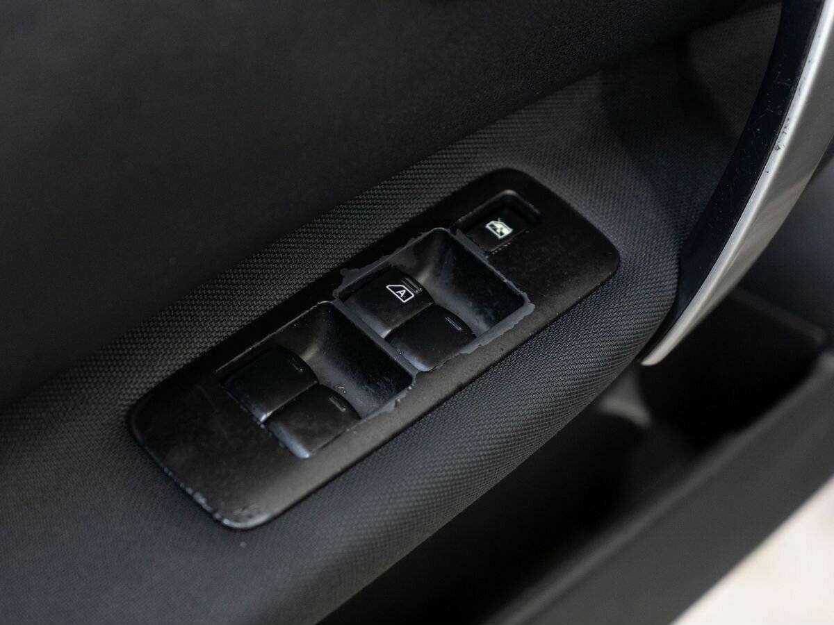 Nissan Qashqai с пробегом — 2012 год. Фото: #12