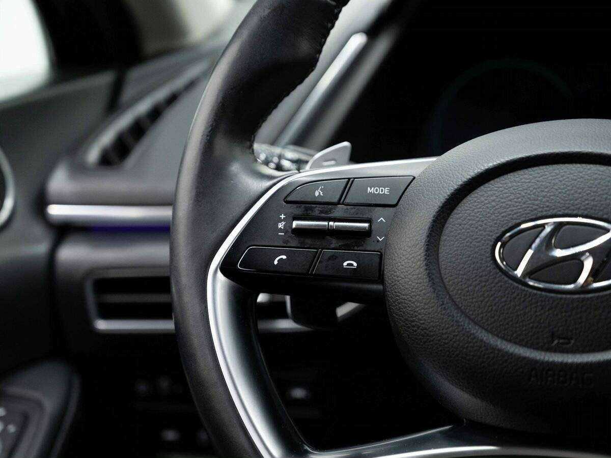 Hyundai Sonata с пробегом — 2021 год. Фото: #13