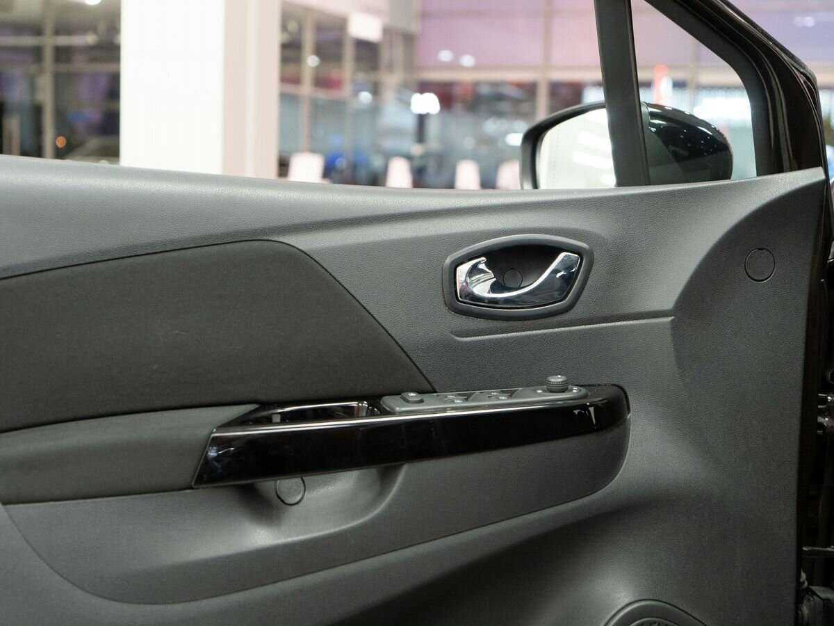 Renault Kaptur с пробегом — 2017 год. Фото: #13