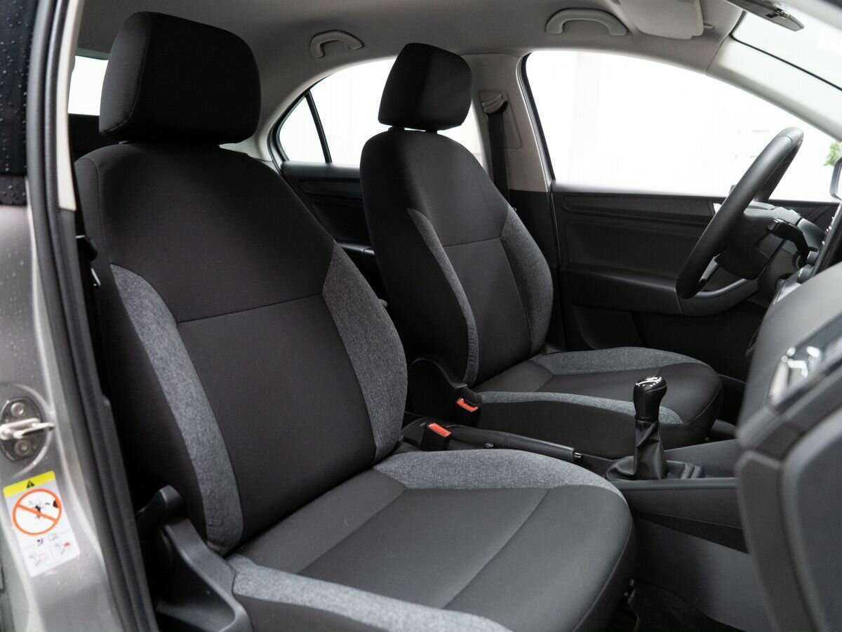 Skoda Rapid с пробегом — 2020 год. Фото: #9