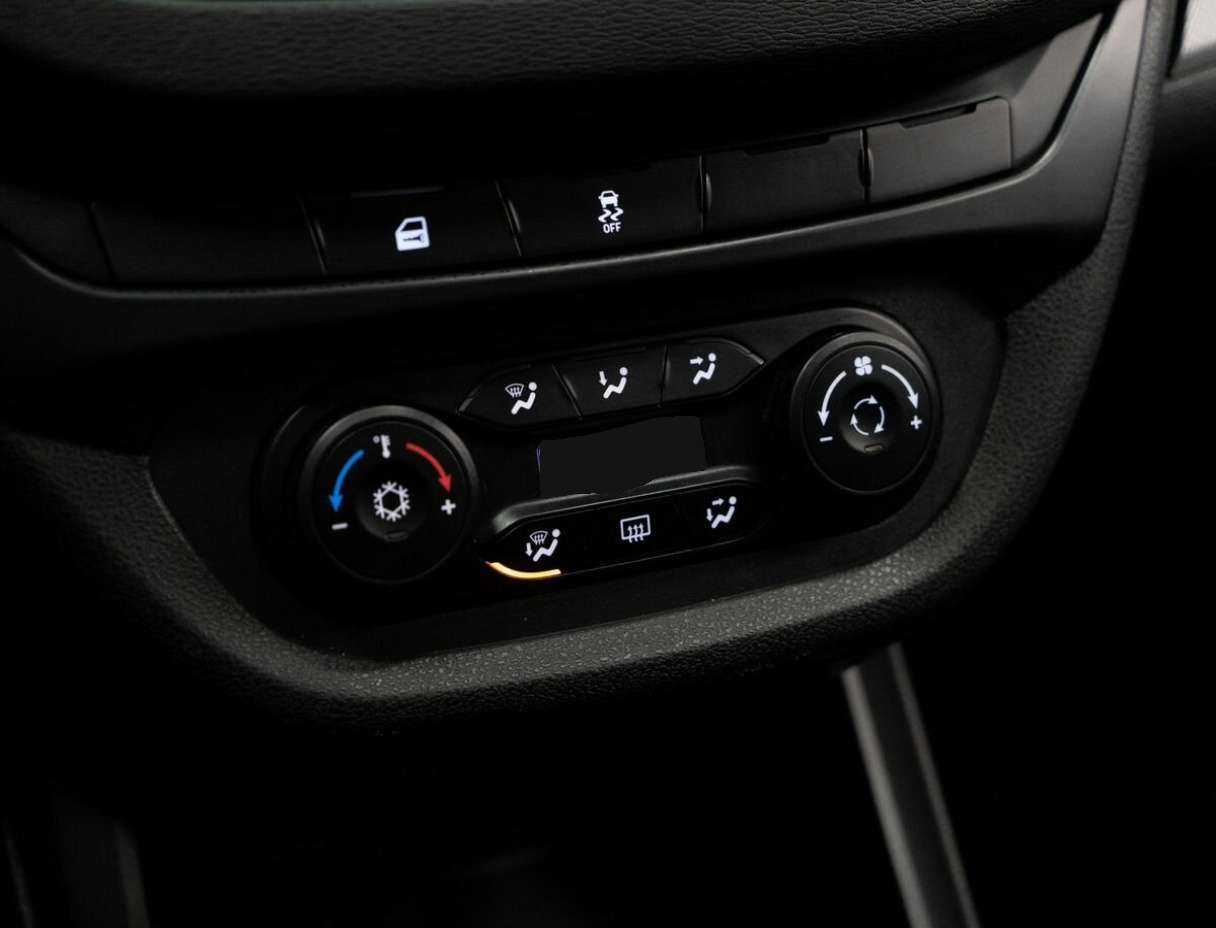 Lada (ВАЗ) Vesta с пробегом — 2021 год. Фото: #13