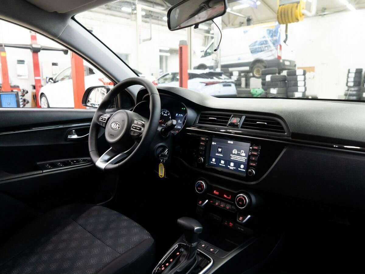 Kia Rio с пробегом — 2018 год. Фото: #16