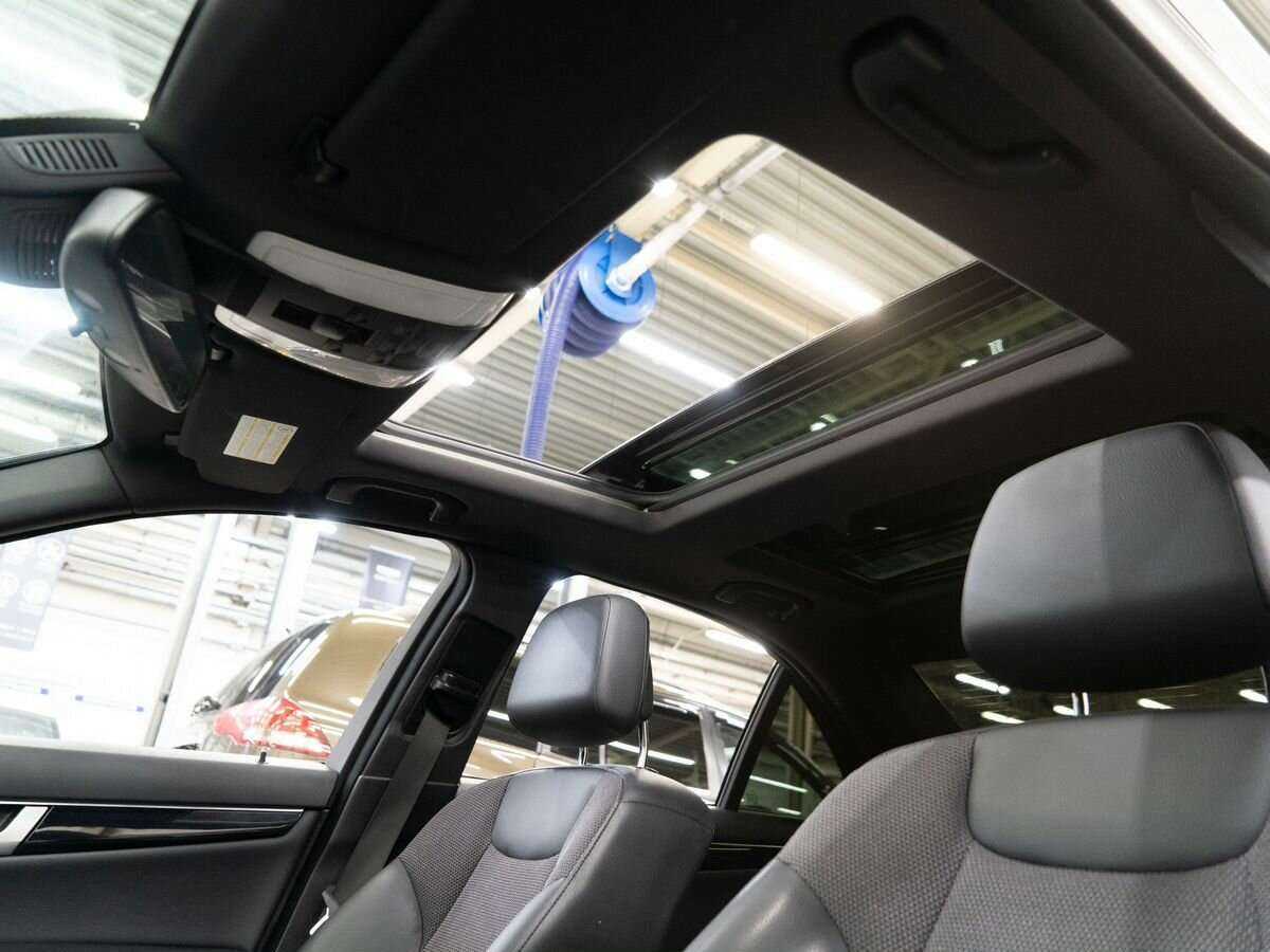 Mercedes-Benz C-Класс с пробегом — 2012 год. Фото: #16