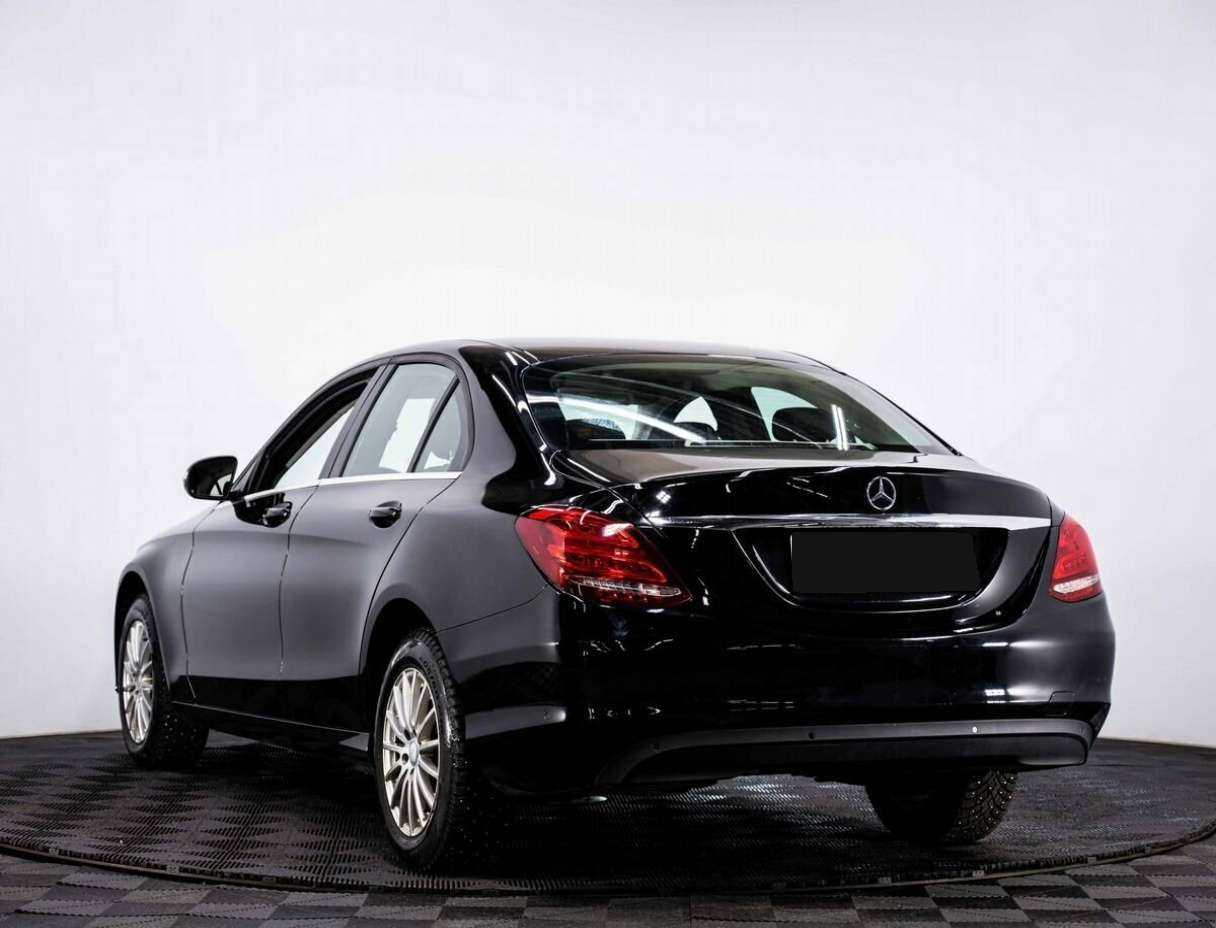 Mercedes-Benz C-Класс с пробегом — 2015 год. Фото: #3