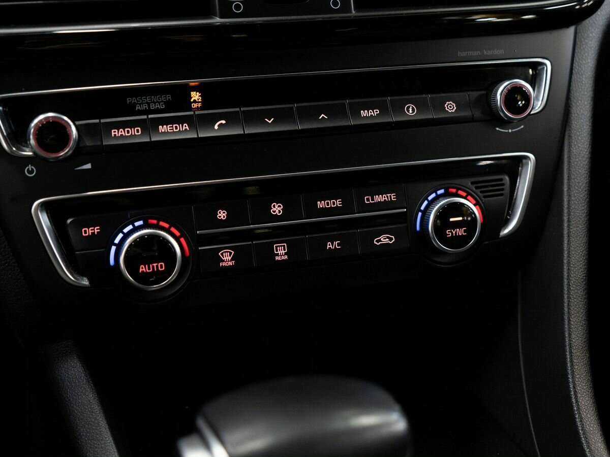 Kia Optima с пробегом — 2018 год. Фото: #10