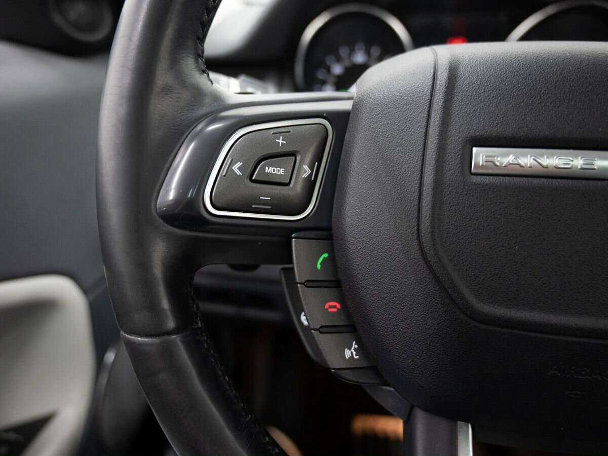 Land Rover Range Rover Evoque с пробегом — 2015 год. Фото: #18