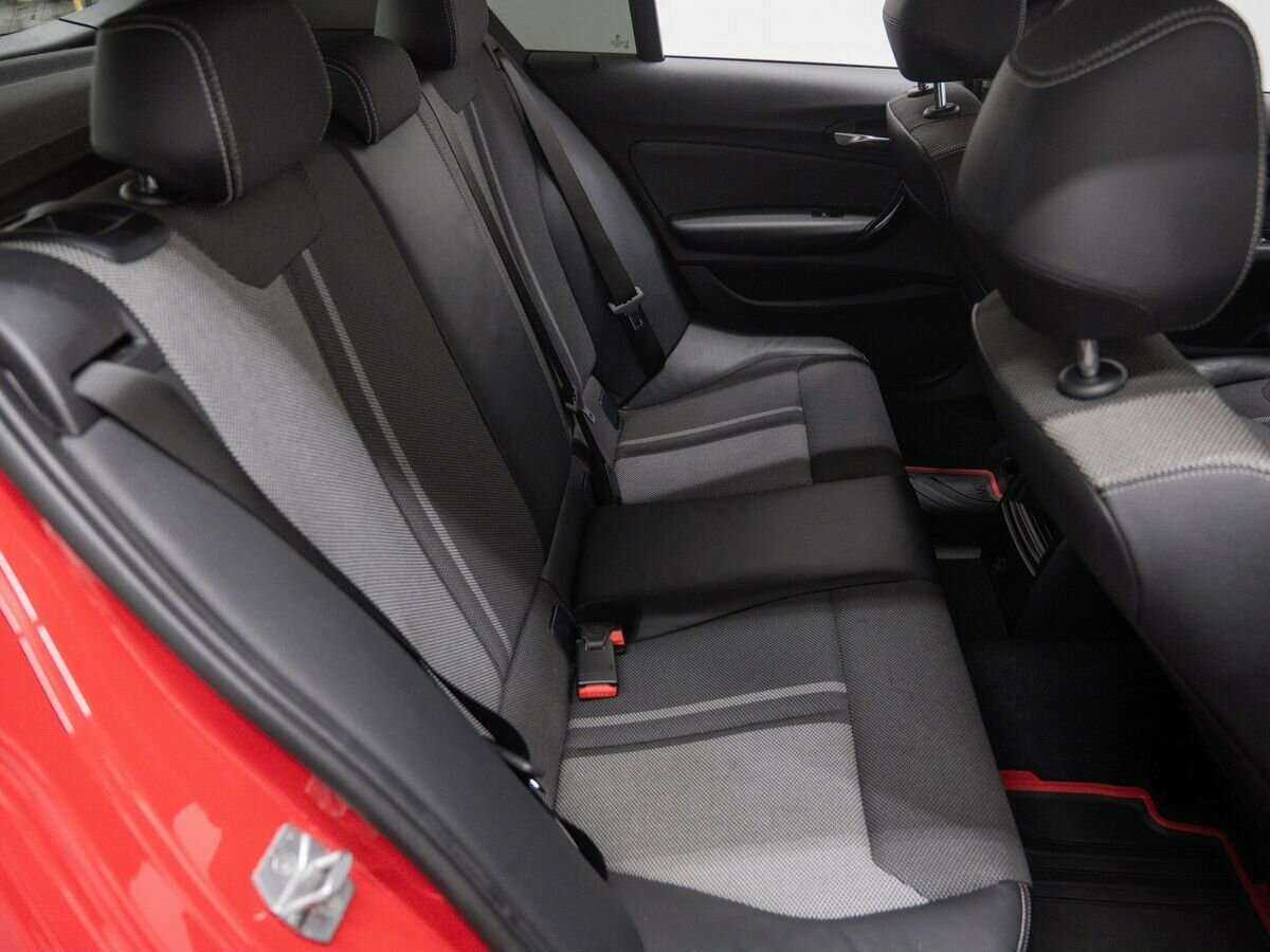 BMW 1 серии с пробегом — 2016 год. Фото: #8