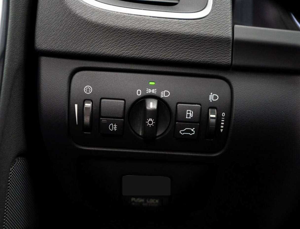 Volvo S60 с пробегом — 2012 год. Фото: #14