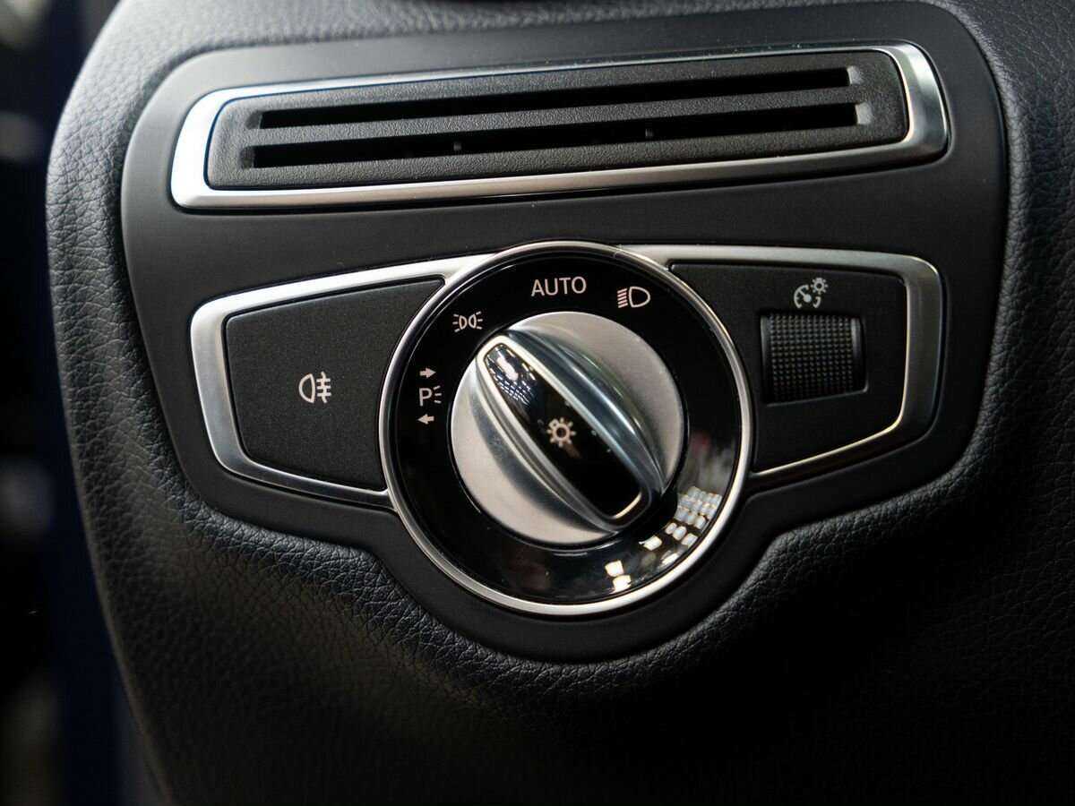 Mercedes-Benz C-Класс с пробегом — 2014 год. Фото: #18