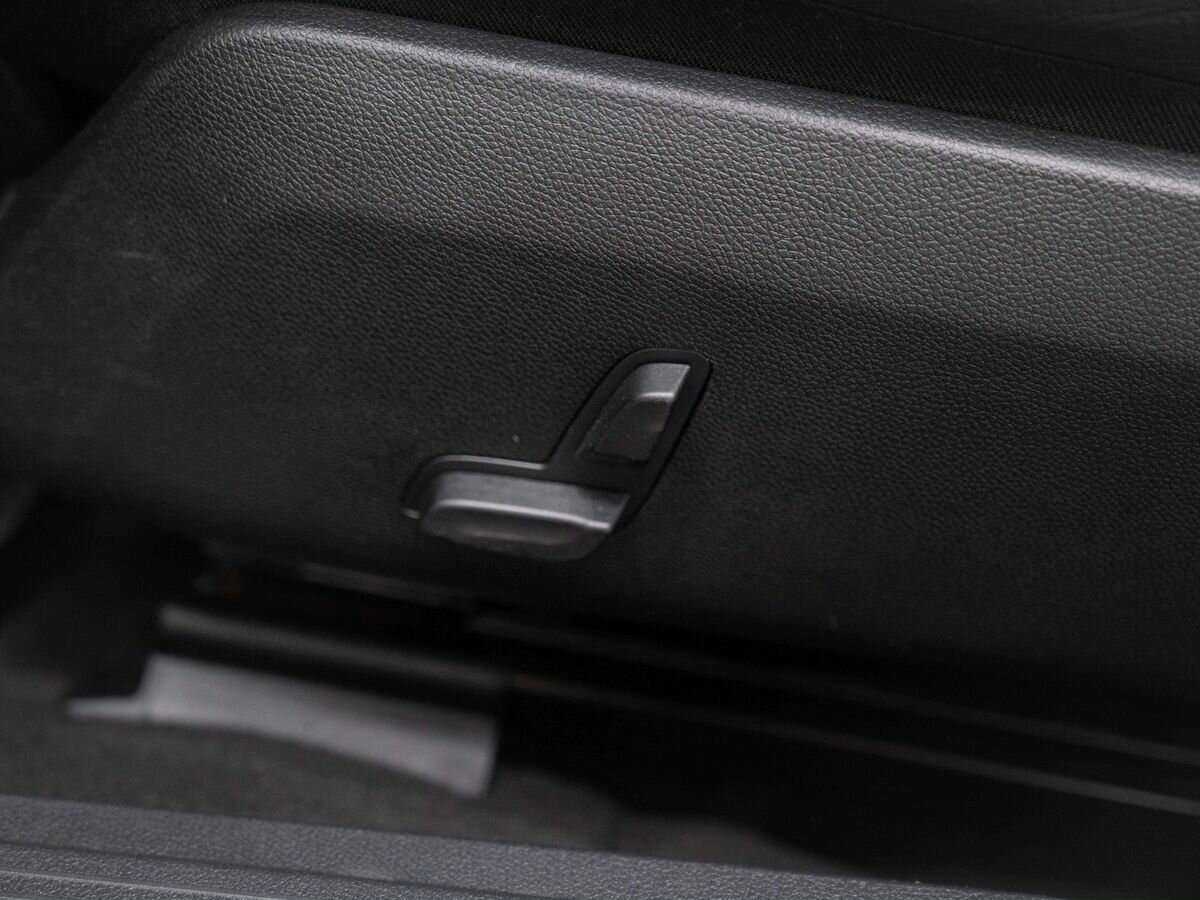 Mercedes-Benz E-Класс с пробегом — 2014 год. Фото: #13