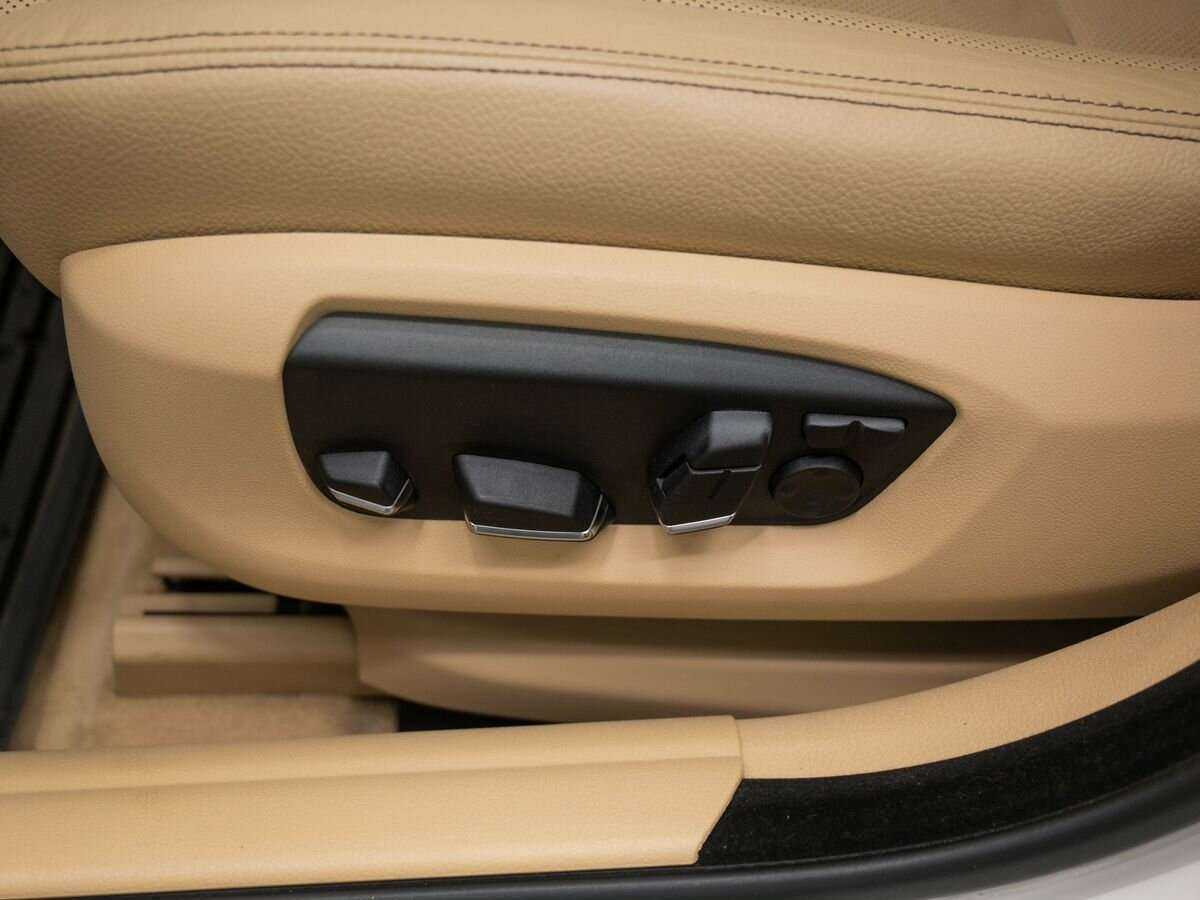 BMW 5 серии с пробегом — 2015 год. Фото: #14