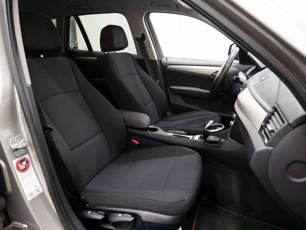 BMW X1 с пробегом — 2013 год. Фото: #11