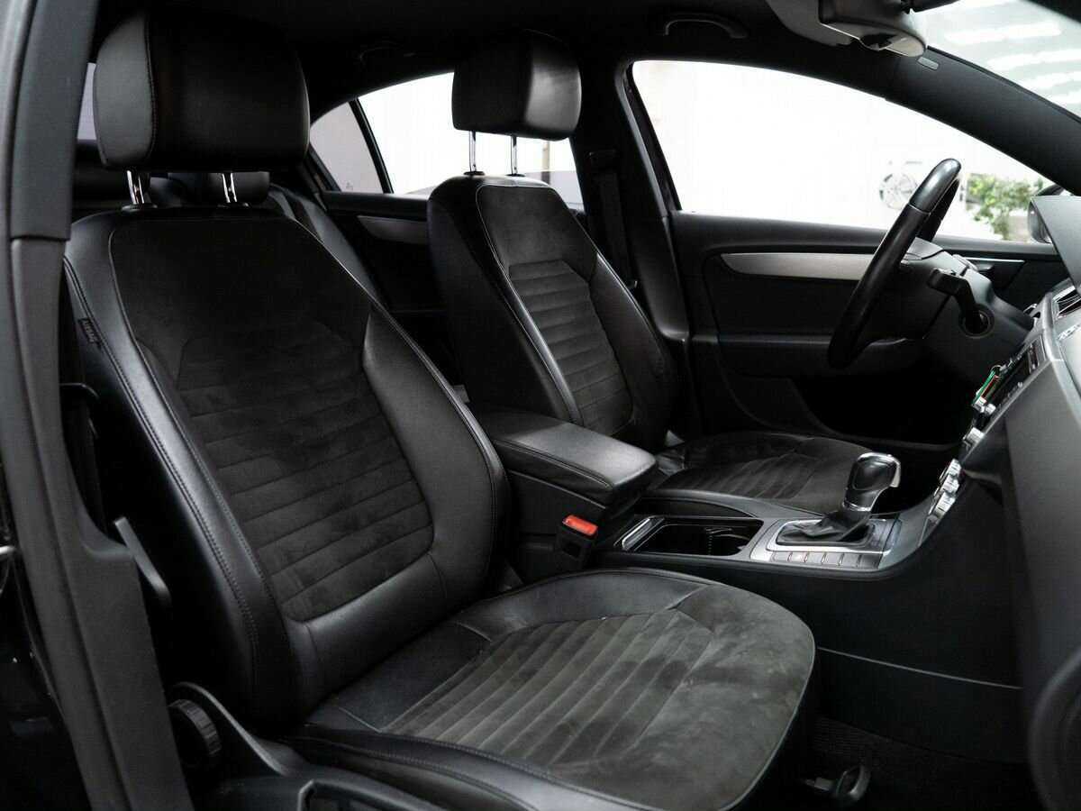 Volkswagen Passat с пробегом — 2013 год. Фото: #11