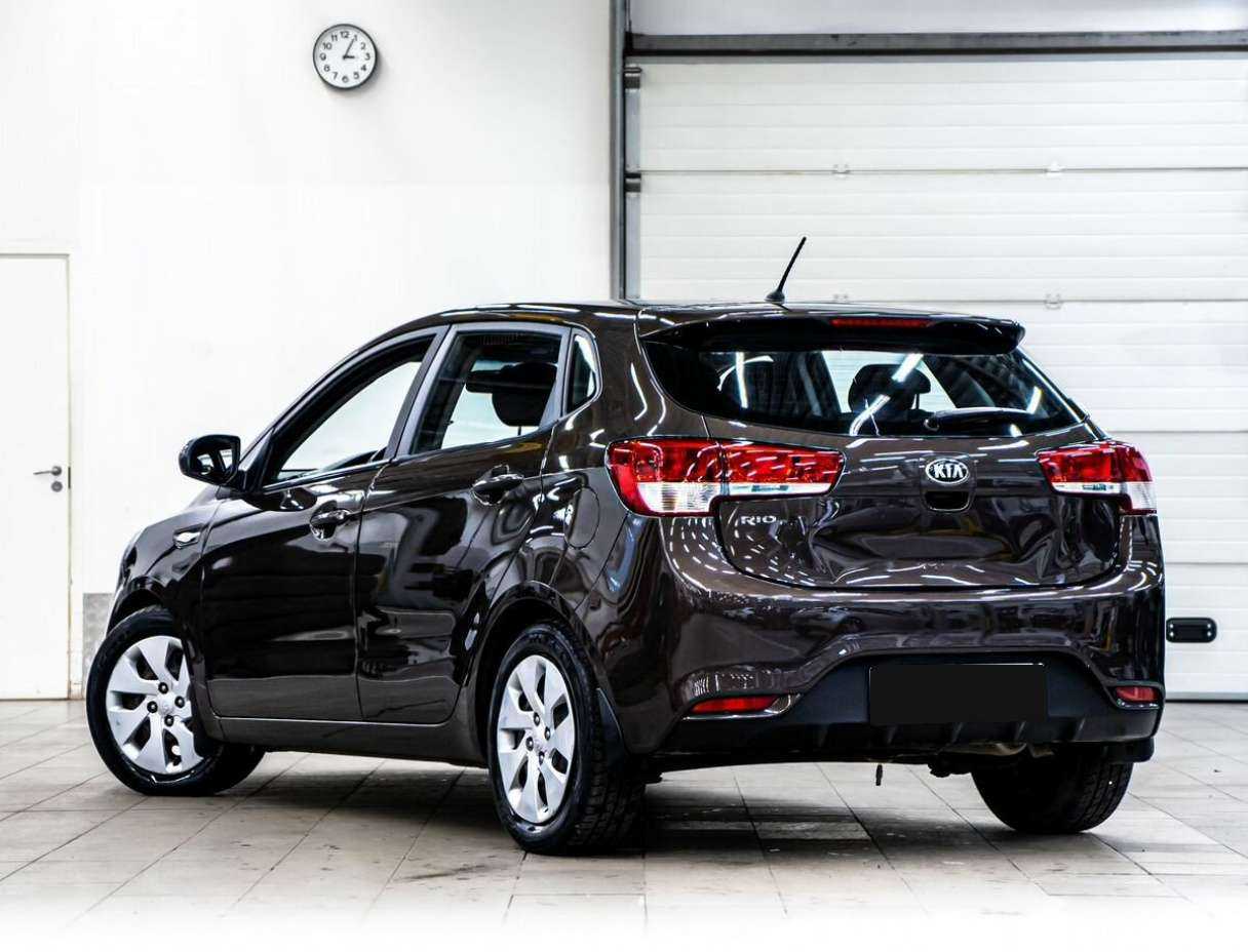 Kia Rio с пробегом — 2015 год. Фото: #3
