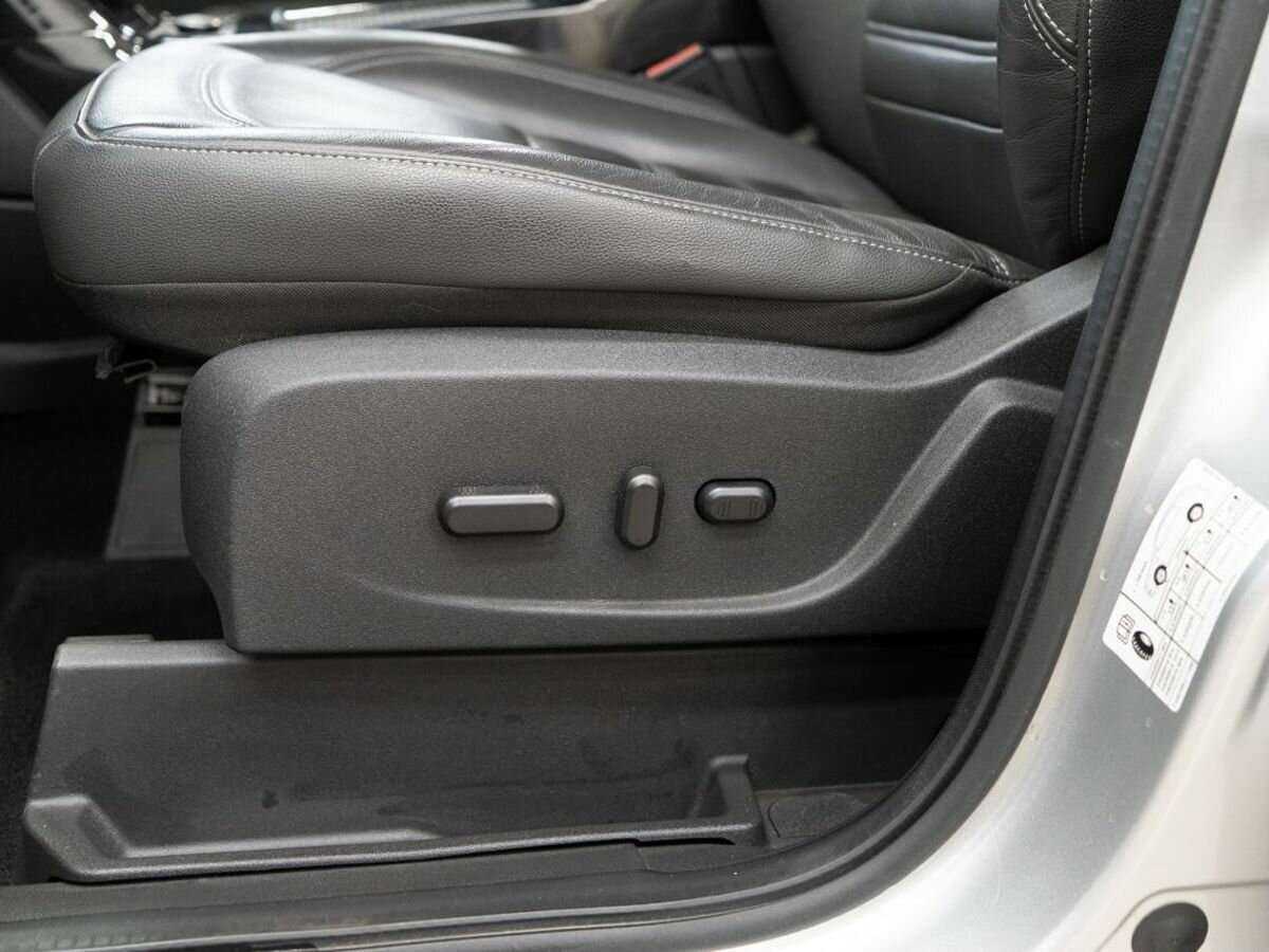 Ford Kuga с пробегом — 2017 год. Фото: #16