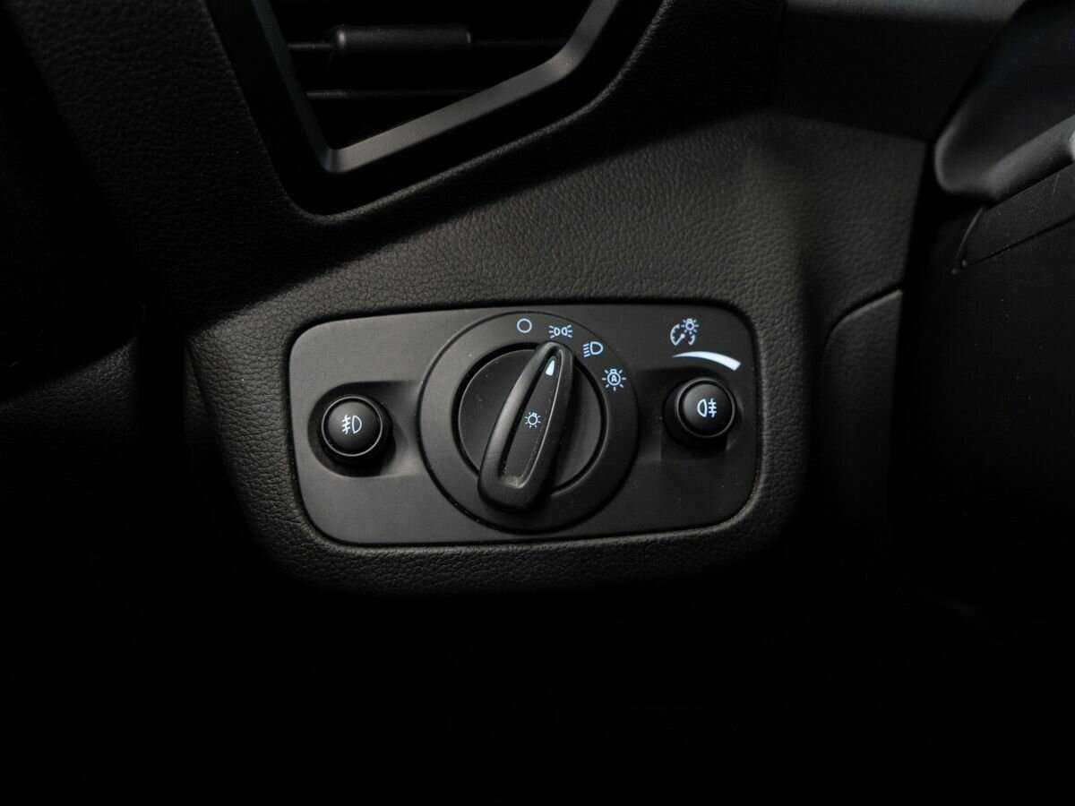 Ford Kuga с пробегом — 2017 год. Фото: #17