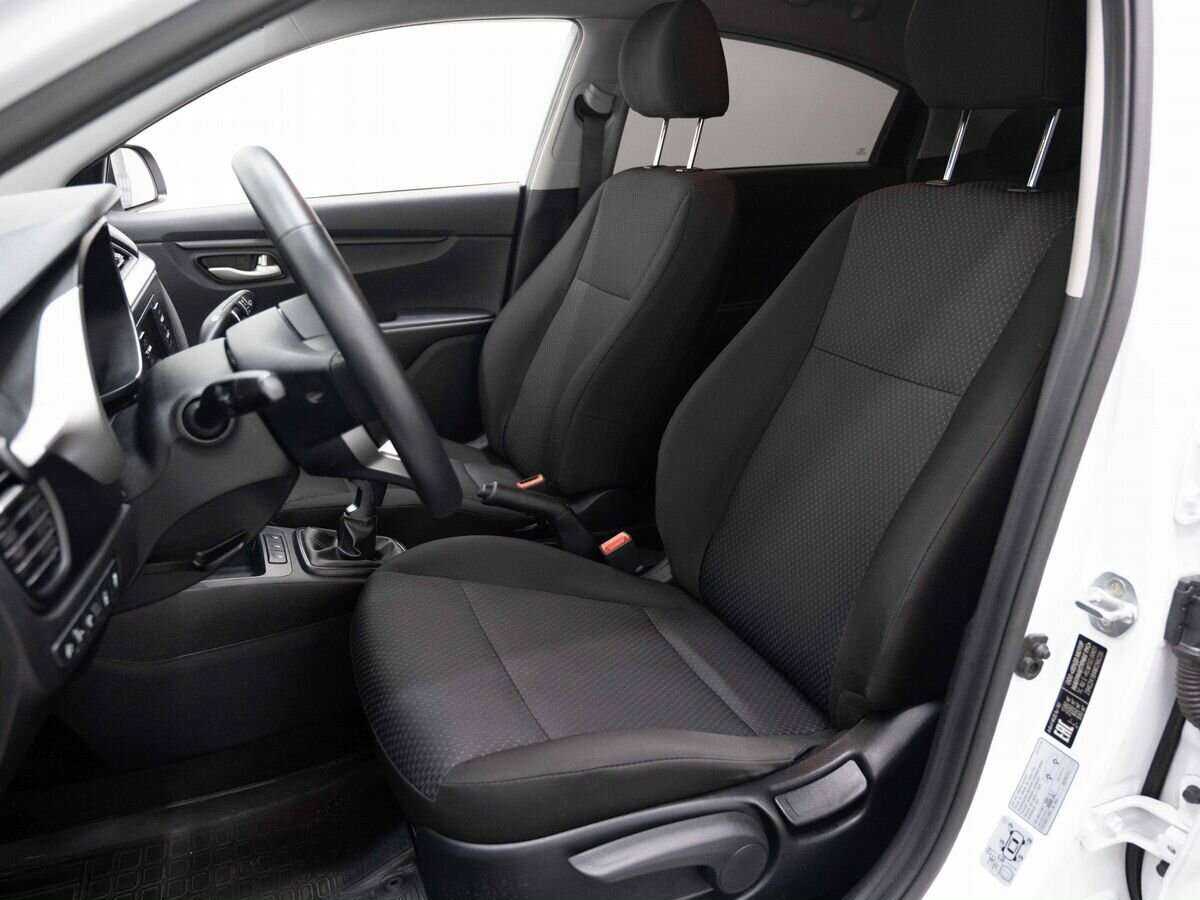 Kia Rio с пробегом — 2022 год. Фото: #7