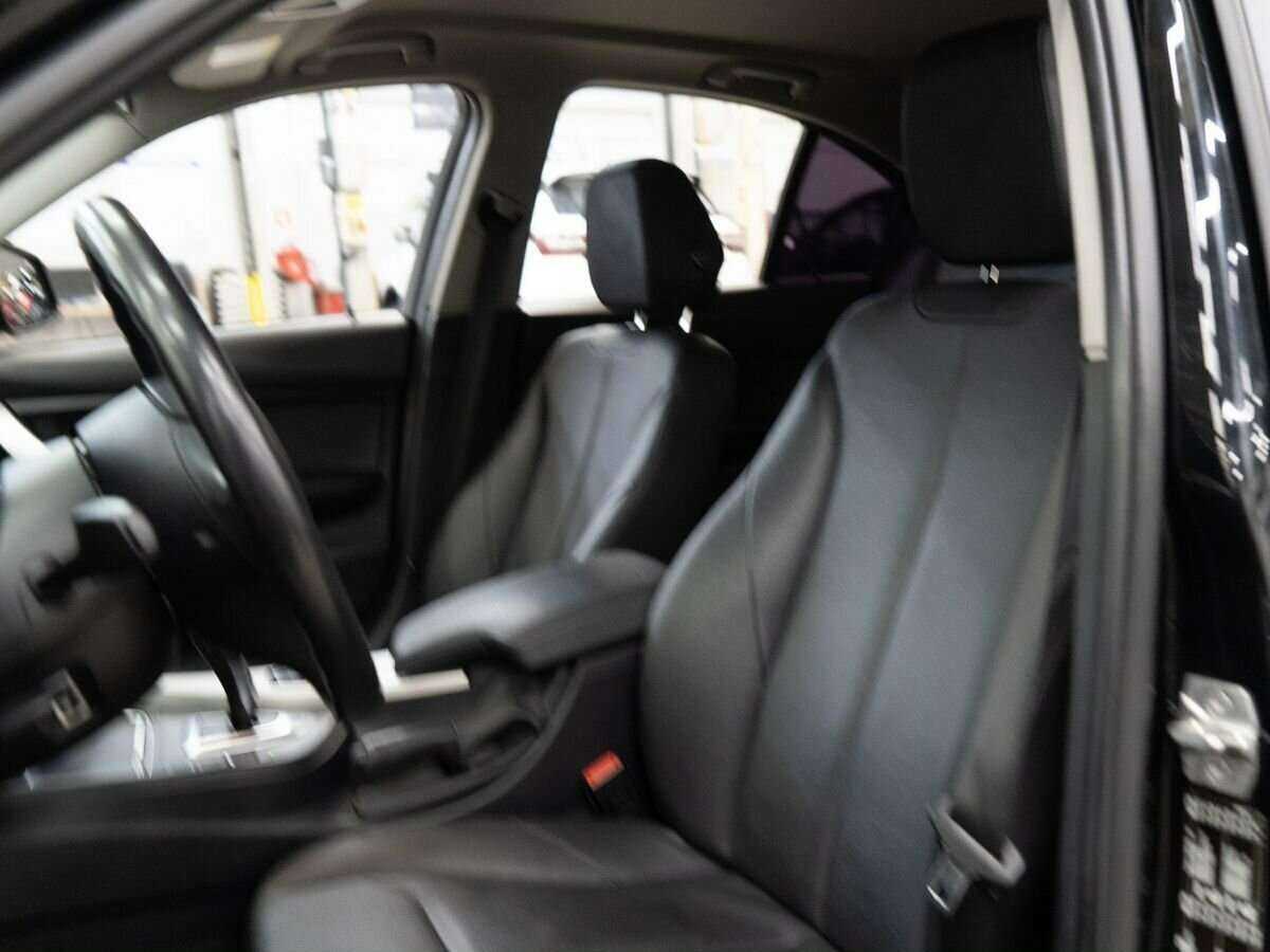 BMW 3 серии с пробегом — 2015 год. Фото: #5