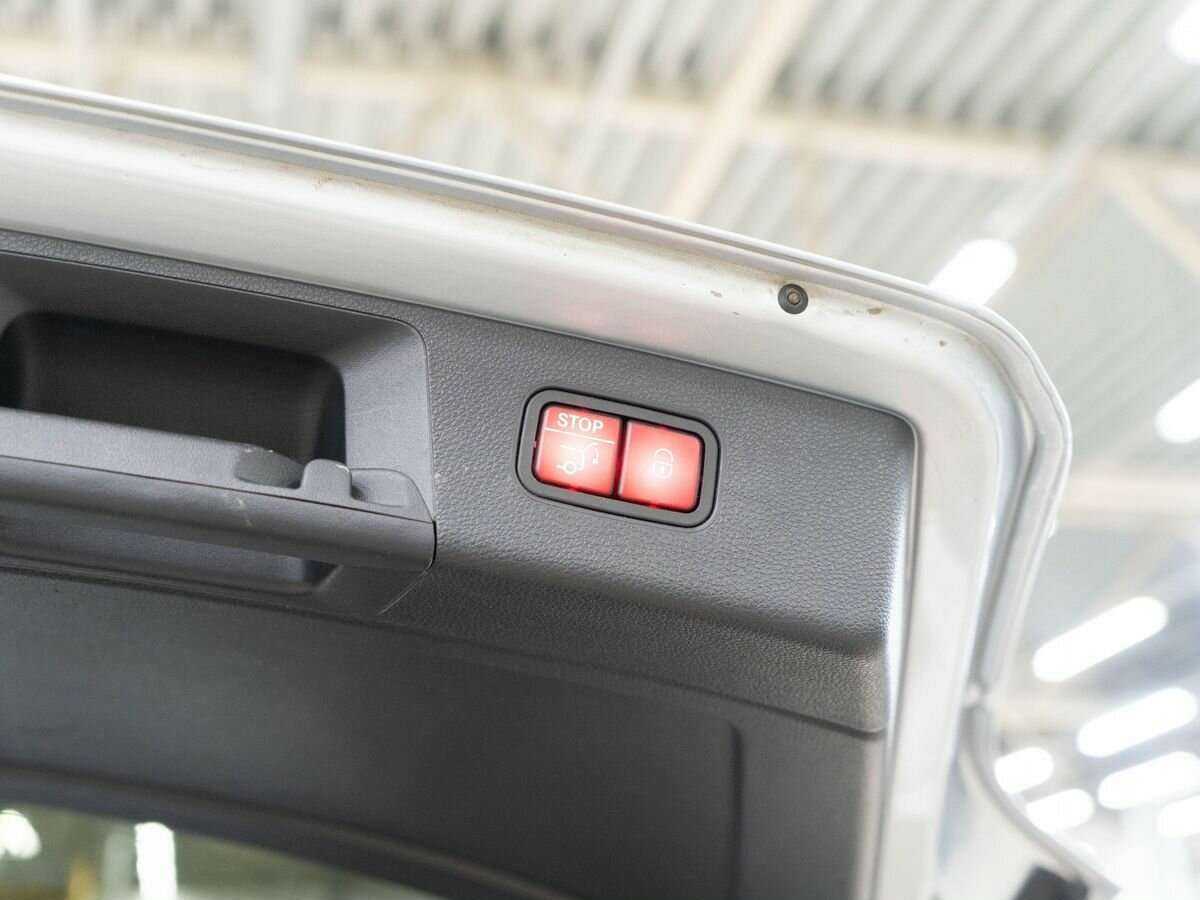 Mercedes-Benz GLK-Класс с пробегом — 2012 год. Фото: #8