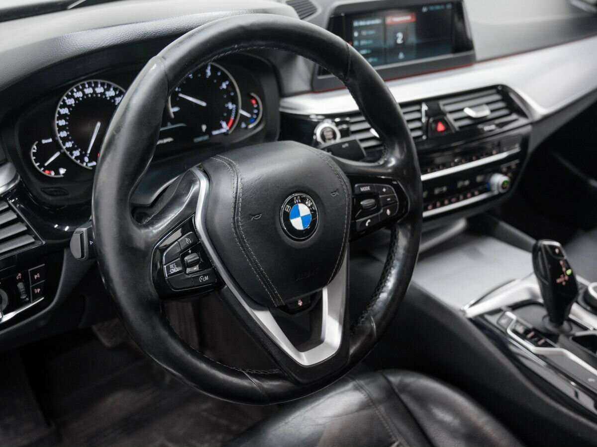 BMW 5 серии с пробегом — 2018 год. Фото: #18