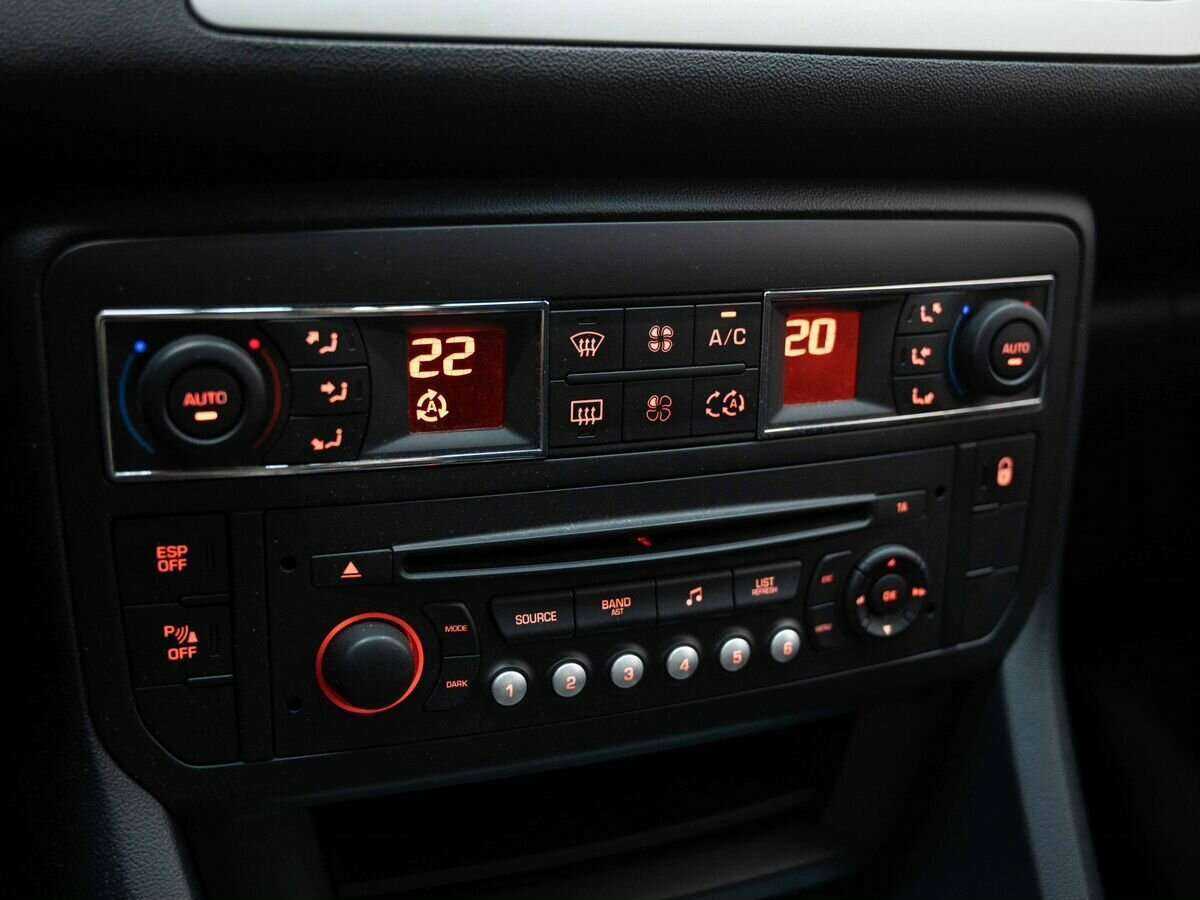 Citroen C5 с пробегом — 2012 год. Фото: #21