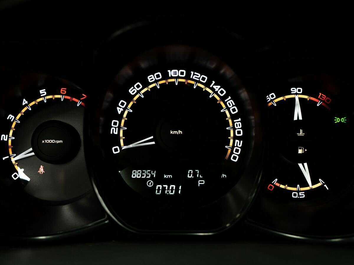 Lada (ВАЗ) Vesta с пробегом — 2020 год. Фото: #11