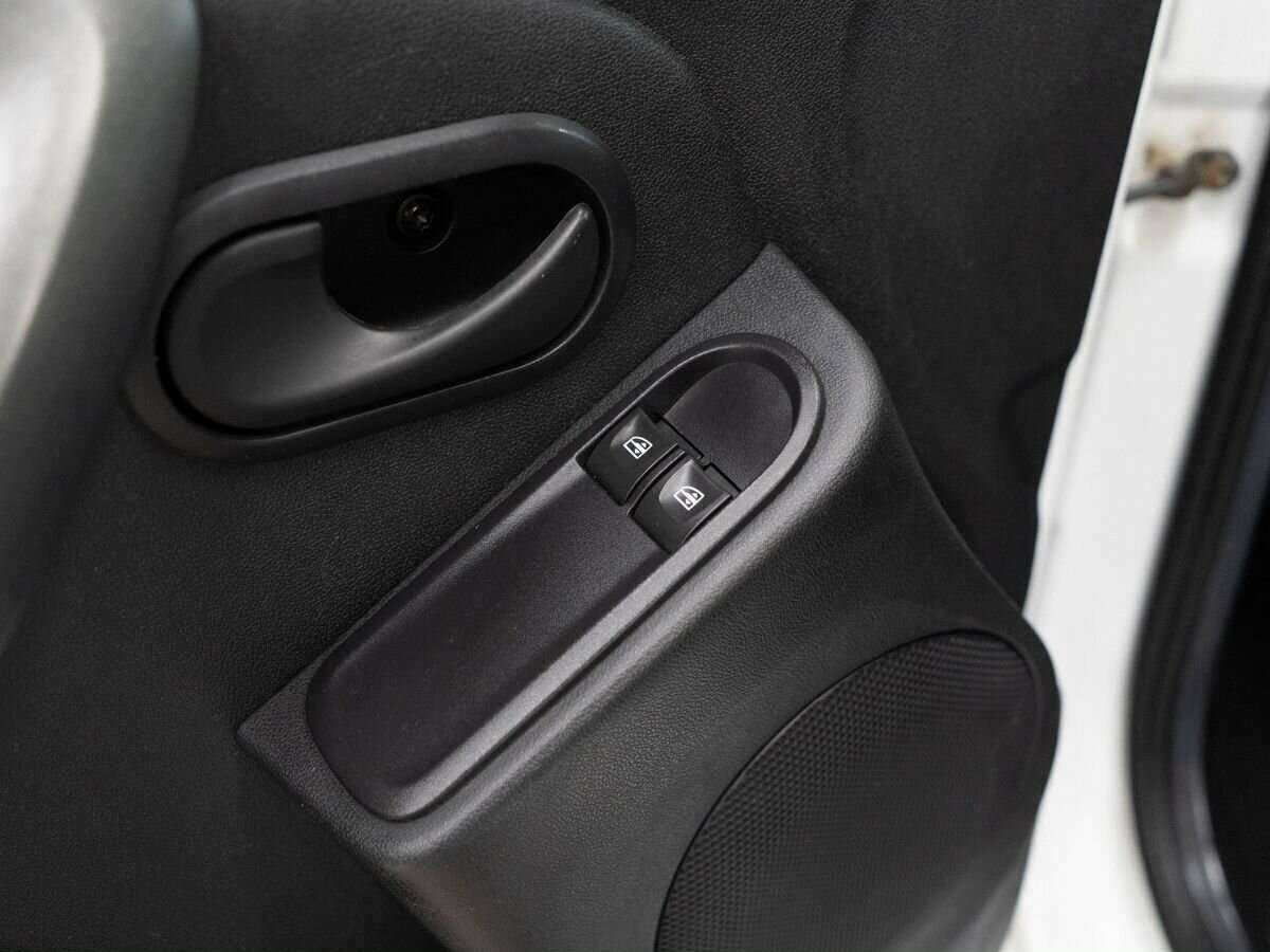 Renault Duster с пробегом — 2015 год. Фото: #13