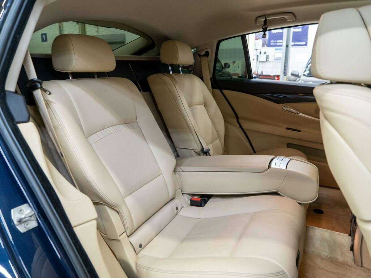 BMW 5 серии с пробегом — 2014 год. Фото: #8