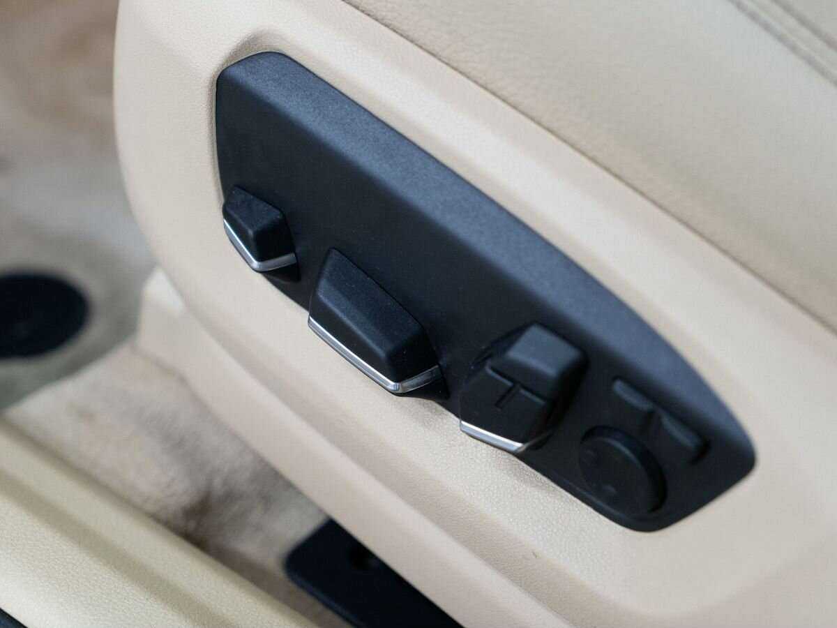 BMW 5 серии с пробегом — 2014 год. Фото: #16