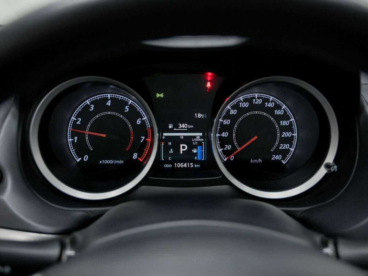 Mitsubishi Lancer с пробегом — 2012 год. Фото: #16