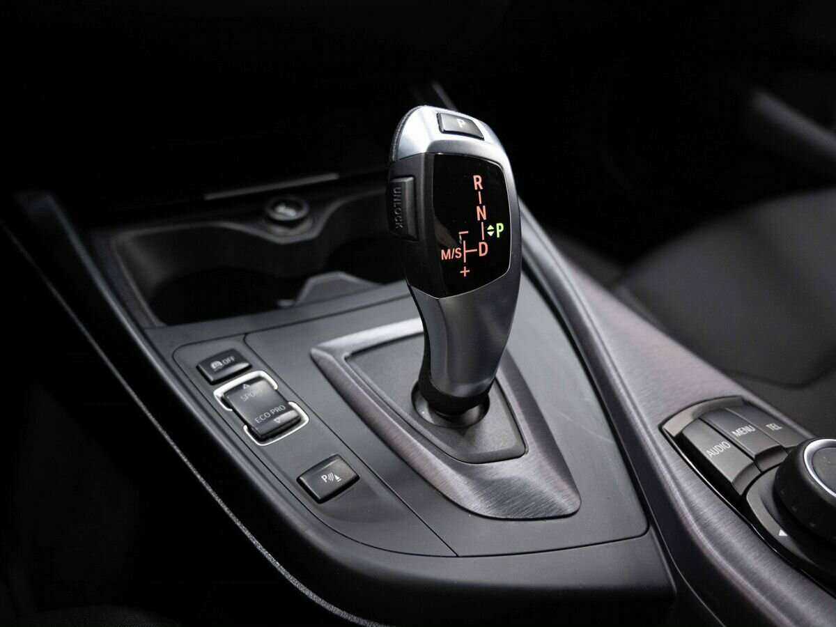 BMW 1 серии с пробегом — 2017 год. Фото: #17