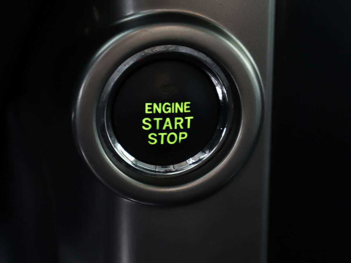 Toyota Land Cruiser Prado с пробегом — 2012 год. Фото: #18