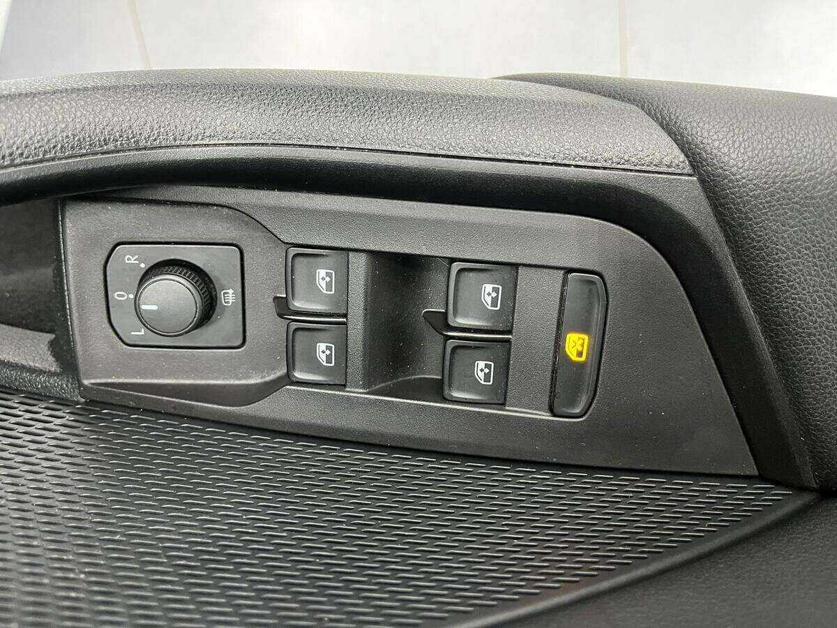 Skoda Octavia с пробегом — 2021 год. Фото: #11