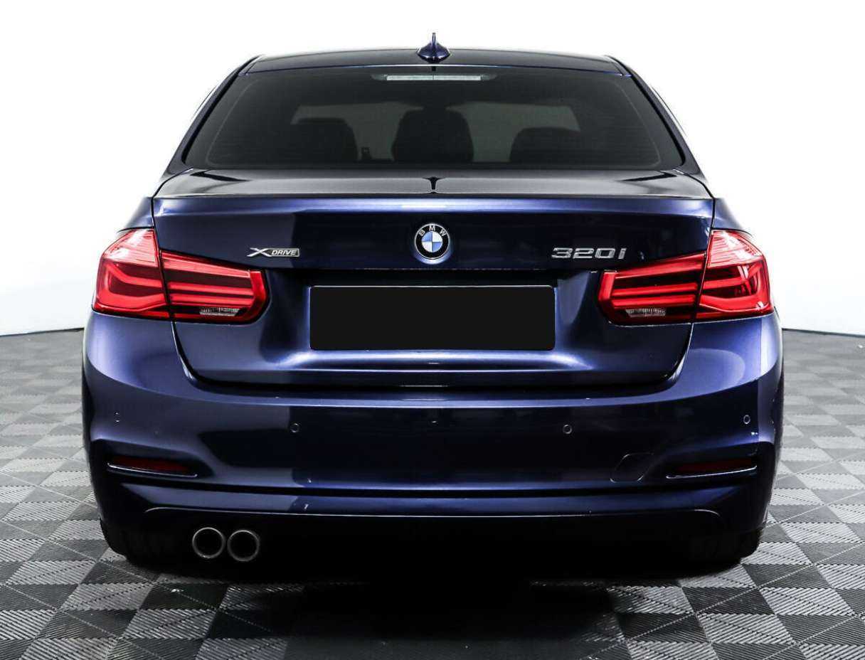 BMW 3 серии с пробегом — 2017 год. Фото: #5