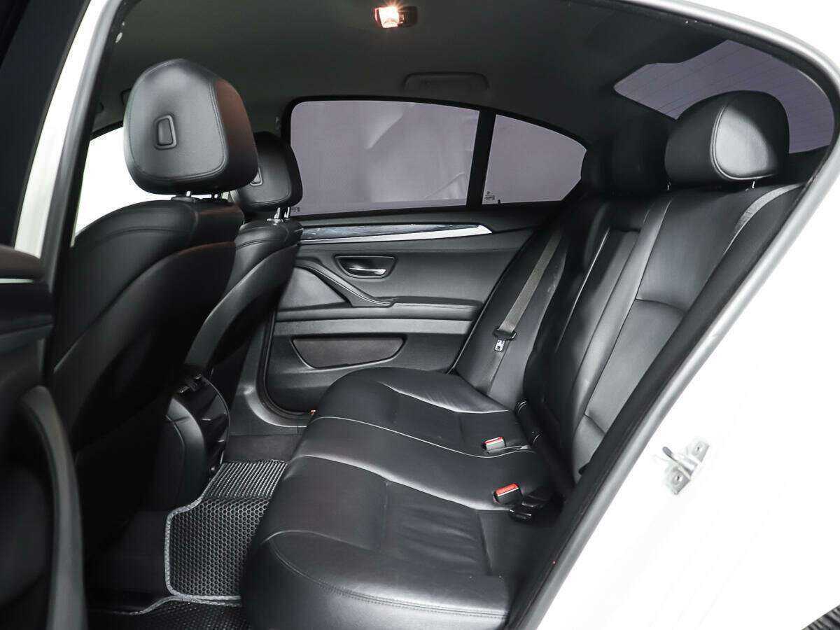 BMW 5 серии с пробегом — 2013 год. Фото: #9