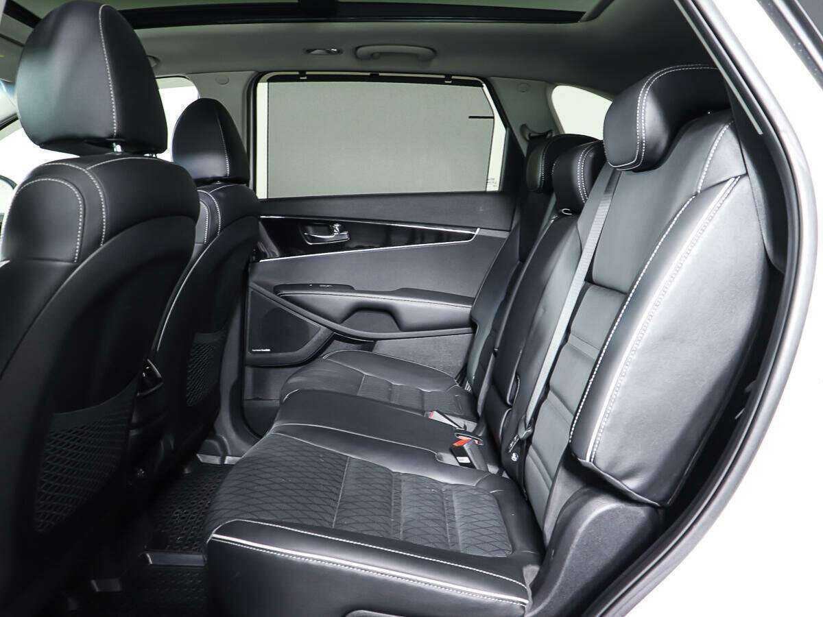 Kia Sorento с пробегом — 2019 год. Фото: #9